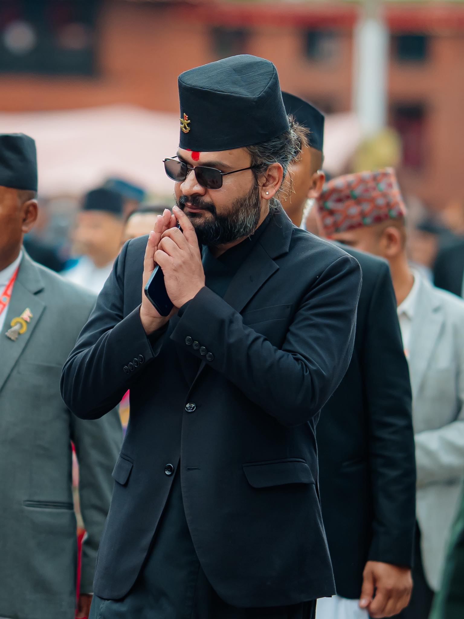 ओलीको पोस्टमा बालेनको कडा प्रतिक्रिया
