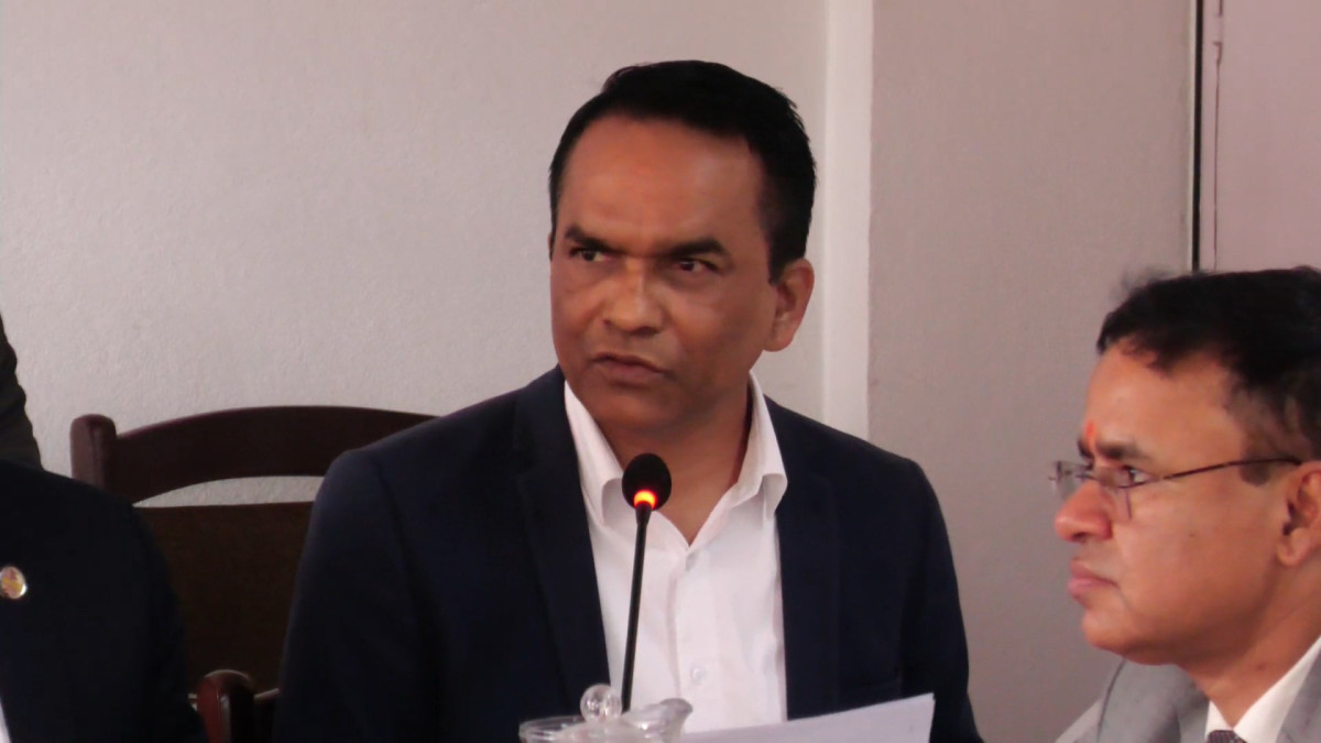 बैंकिङ प्रणालीलाई अन्तर्राष्ट्रिय मापदण्डअनुकूल बनाउनुपर्छ : गभर्नर पौडेल